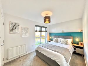 Photo 2- click for photo gallery